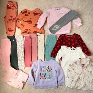 18m Girls Bundle! Nike set, Old Navy set, Carters leggings, Osh Kosh, etc